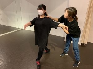 金 栞花先生 バレエレッスン スタジオワークル新宿 Az Private Lesson Room プライベートダンススクール